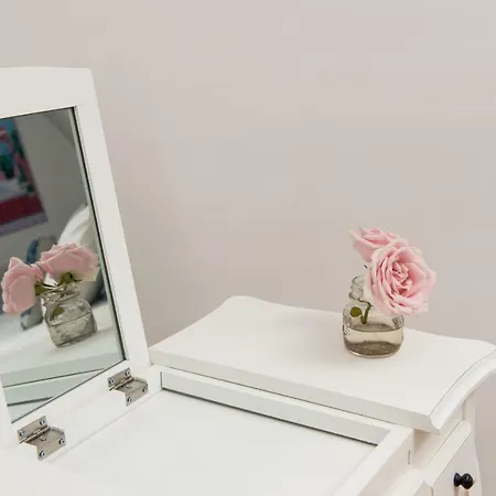 Room2